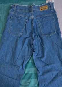 Mid Blue Wide Leg Jeans 🌷