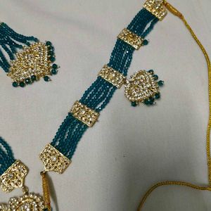 Stunning Teal Beaded Jewellery Set