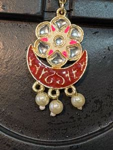 Elegant Kundan Jewelry Set