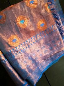Exquisite Saree with Peacock Motifs