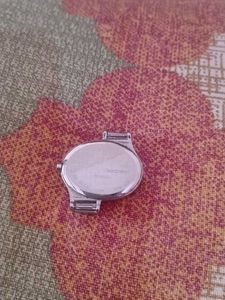 Fastrack Oval Dial Watch
