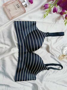 🇳🇿💫🎀black &amp; White Striped Bra