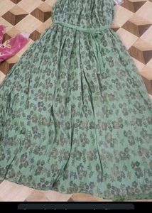 bust 44 Elegant Floral Print Maxi Dress