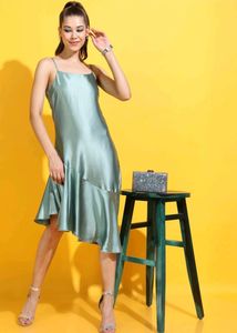 Toyo Takies Women Asymmetric Green Dress