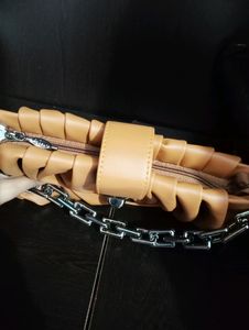 New Stylish Slingbag Cum Handbag