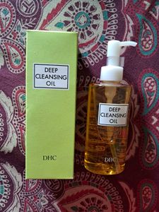 DHC Deep Cleansing Oil