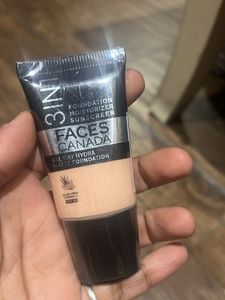 Combo BellaVita Sealed Foundation, Primer