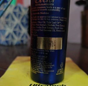 Forest Essentials Luxurious Shampoo