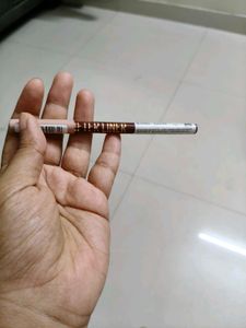 Maybelline lip liner let's bounce