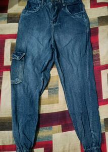 Stylish Women's Cargo Jeans