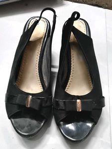 Elegant Black Wedge Heels