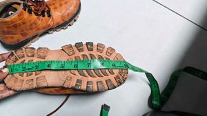 Boys Tan Casual Shoes