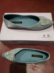 Sparkling Embellished Pointed Toe Flats