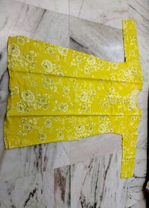 Shop Stock Kurtis