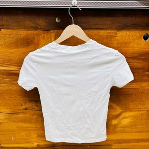 H&amp;M Cat Cropped Graphic T-Shirt