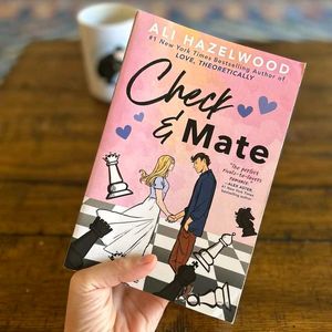 🆕 Check And Mate Rommance Book By Ali Hazelwood