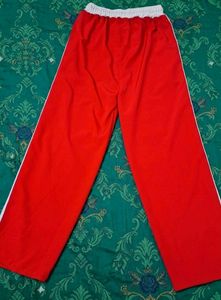 Red baggy lower