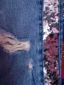 Distressed Jeans with Sequins