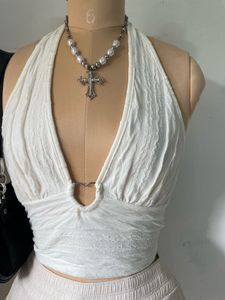 Halterneck heart top 🤍