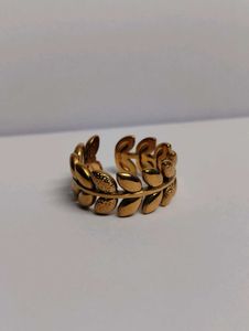 Anti Tarnish Gold Leaf Design Ring