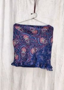 20V. Navy Blue mini floral skirt