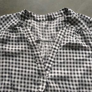 Chic Gingham Tunic Top