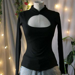 Chic Black Cutout Long Sleeve Top