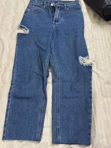 Trendy Ripped Blue Jeans