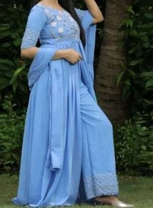 Elegant Blue Kurta Set