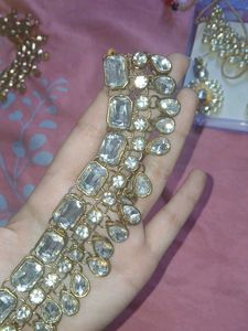 Stunning Statement Necklace with Crystals