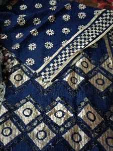 Elegant Blue & Gold dupatta
