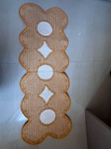 Unique Scalloped Accent Rug