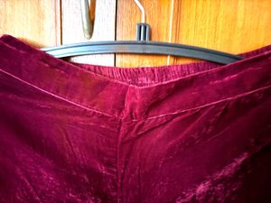 Exquisite Maroon Velvet pant
