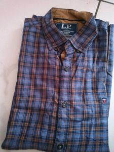 Men's Plaid Button-Down Shirt(new)