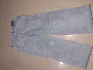 Light Wash Wide Leg Jeans