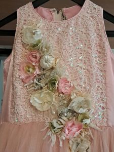 Very Beautiful Pink 🩷 Gown Size 32 It's New