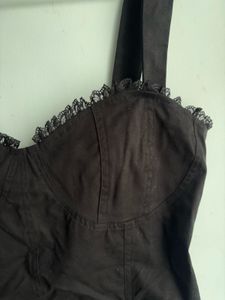 Newme Black Solid Tieup Top