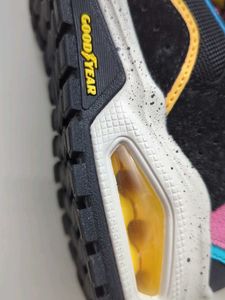 Skechers UNO TRAIL Sports Shoes