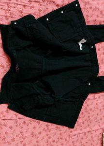 Ginger Classic Black Denim Jacket