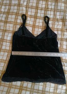 Elegant Black INC International Concepts top