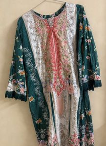 New Pakistani Floral Print 3 pc set 💕| SALE
