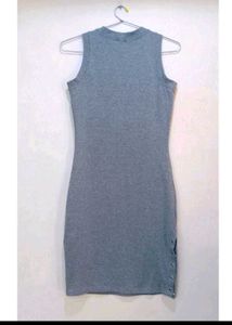 Sleek Grey Sleeveless Sheath Dress