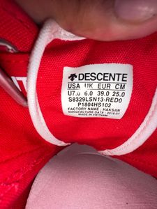 Descente Puregram Velcro Sneakers – Red |Unisex