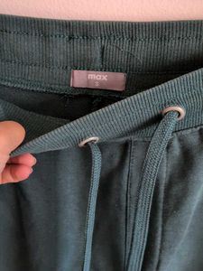 Max Collection Men's Dark Green Sweat Shorts