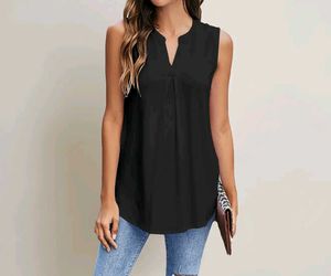Sleeveless👗 V-Neck Black Tunic Top