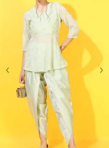 Vishudh Women Green Ethnic  Kurti with Dhoti Pant