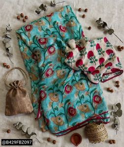 Beautiful Floral Print Saree