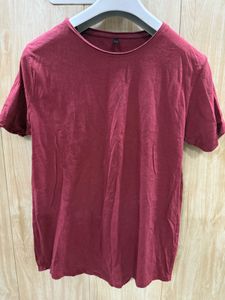Unisex Maroon Round Neck T-Shirt