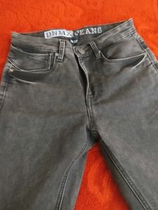 DNMX black slim vintage jeans