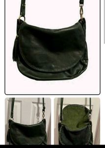 Stylish Black genuine Leather Bag with T